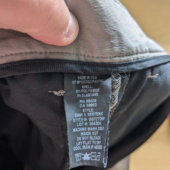 THEORY Men Short Classic Fit Size 32 Made In USA Color Kaki/Gray - Picture 7 of 10